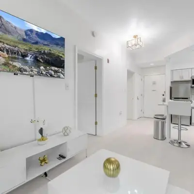Luxury Private Apt at Disney Area