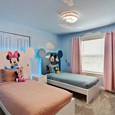 Last Minute Disney Luxury Townhouse with Private Pool. Book Now SLR557