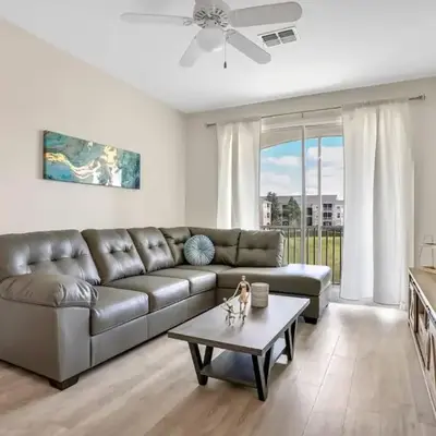Big Condo 3 bedrooms