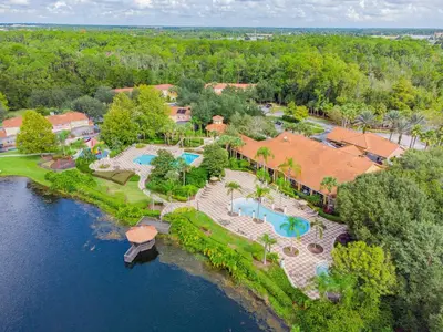 an aerial view of an estate with a swimming pool at 3BR Townhome Near Disney Free Jacuzzi in Kissimmee