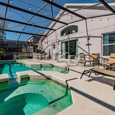 Lake Berkley Getaway – 5BR Resort Home