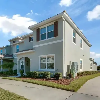 Heated Pool 5-Star Amenities Near Disney