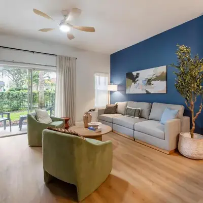 Family Townhouse 10 Min to Parks with Themed Room