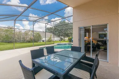 Gallery image of Simba's Lake House in Orlando