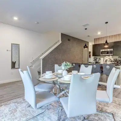 Luxury Town House Near Disney