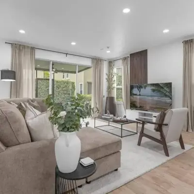 Modern Winter Park Townhome in Prime Location