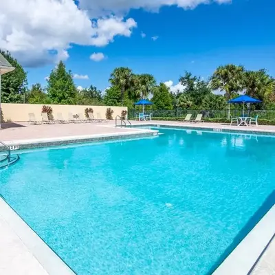 Stylish 3BR Condo Near Disney Pool