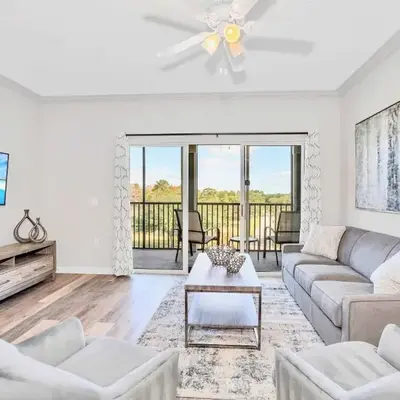 Modern 3BR Condo w Private Patio 7min to Disney
