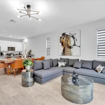 Charming 4 Bdr Villa near Disney