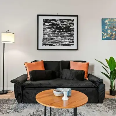 Riviere Apartments King Bed Suite & Pool & Gym & Pet Friendly & Near Epic Universe