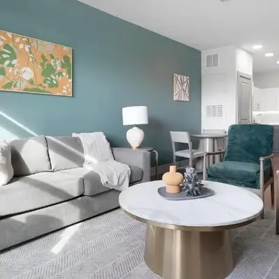 Landing Chic 1BD Gym Pool