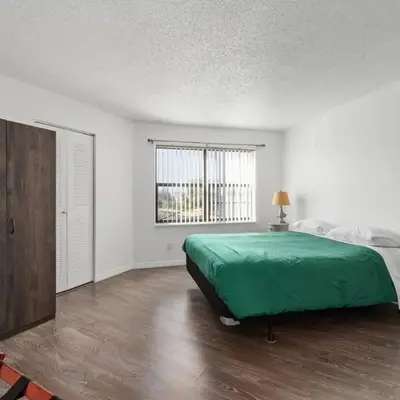Cozy Apt with Pool