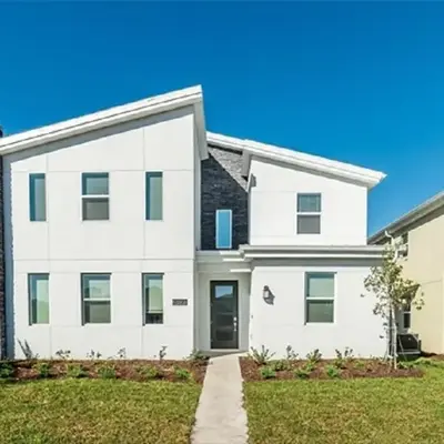 4573TB-New Listing- 10bed/5 bath-Private Pool