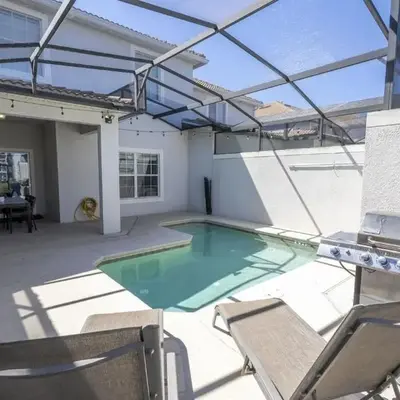 Townhome 4Q c/ Piscina Privativa – Storey Lake