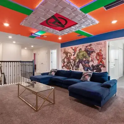 Close to Disney! Pool/Spa/Game & Movie room!