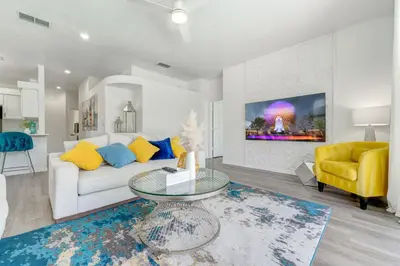 Gallery image of Sunset Lake Retreat With Game Room in Kissimmee