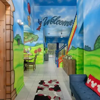 Free Arcade! All Themed! South Facing Pool & Spa!
