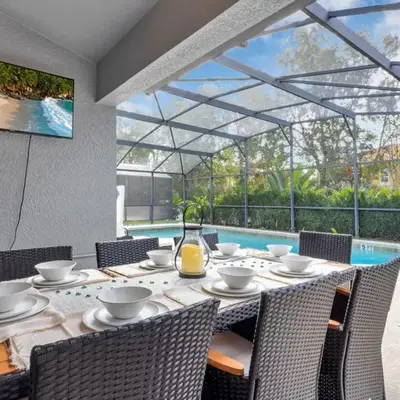 Holiday Home Seasons Retreat mit privatem Pool in der Nähe von Disney by Interhome