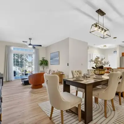 3176-205 Resort Pool Condo Apt near Disney