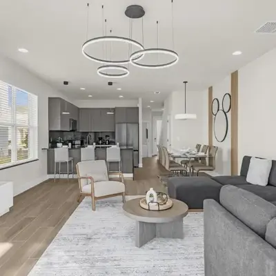 Luxury 4 Bedroom Family Getaway w Private Pool