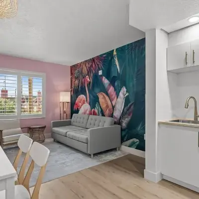 Florida vibe suite near Epic Universe & Universal