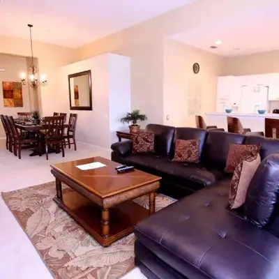 7741 Windsor Hills