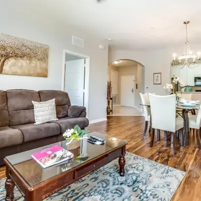 Stylish Vista Cay Condo