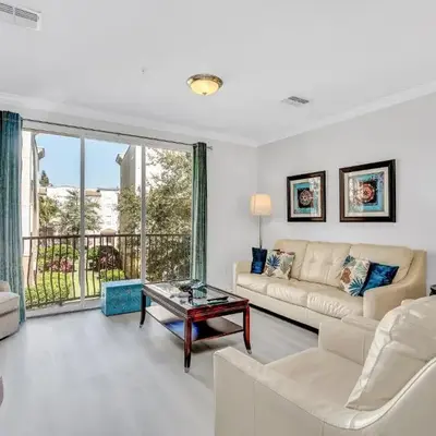 NEWLY RENOVATED Townhome