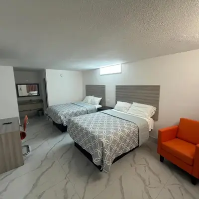 Apollo Inn - Downtown