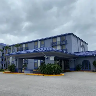Monumental Movieland Hotel