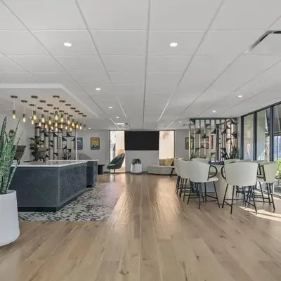 B&B HOTEL Orlando International Drive near Universal - Newly Renovated!