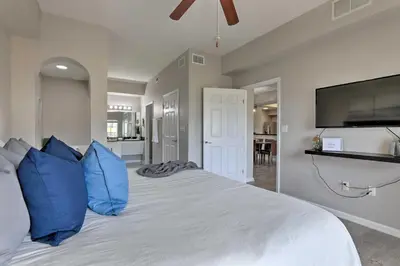 Gallery image of Condo with Pool Access 4 Mi to Disney! in Orlando