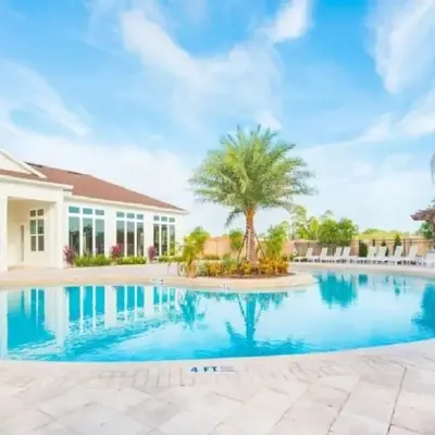 Great and practical townhouse in gated community