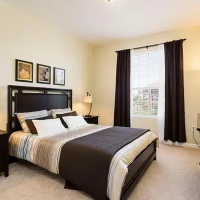 3Br 2Bath Condo Balcony 5min Conv Center 1410ft