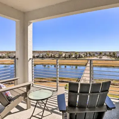 6 Mi to Disney Resort Hideaway with Pool Access!