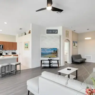 4 Bedrooms