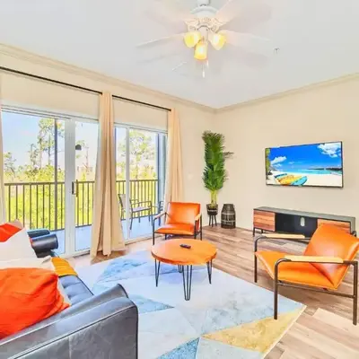 Stunning 2BR Condo with Pool