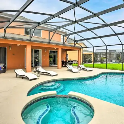 Less Than 5 Mi to Disney World Resort Home for Families!