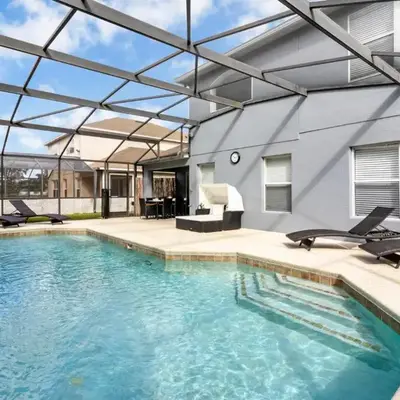 Family Oasis 5BR Villa with South Facing Pool and Games Room Near Disney