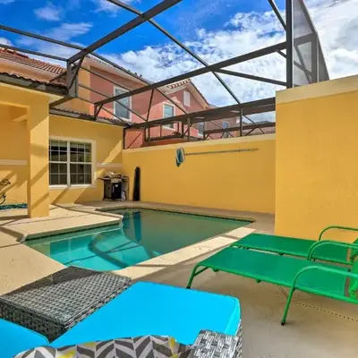 Poolside Oasis in Paradise Palms 6 Mi to Disney!