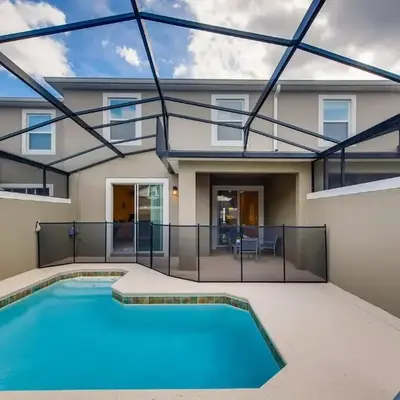 4321 QS - Magical Haven Townhome w Pool