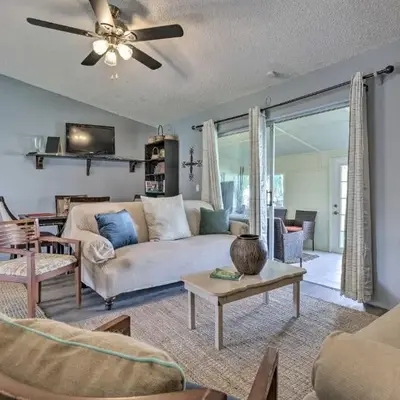 about 9 Mi to Universal Orlando Retreat with Sun Porch!