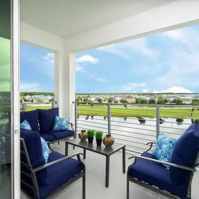 Modern Condo with Lake View Near Disney 3151