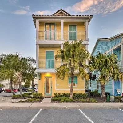 Tropical Cottage with Hot Tub Near Disney!