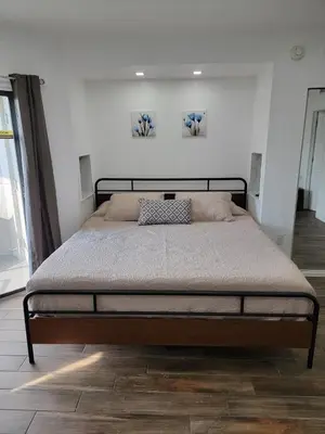 a large bed in a room with at 3407 Luxury option for your visit in Orlando