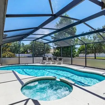 #196-Fantastic 6 bed villa with own private pool and spa with no rear neighbors