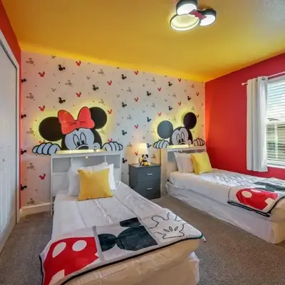 Brand new home themed bedrooms prime location